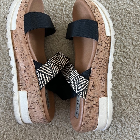Steve Madden Sandals - Picture 2 of 4